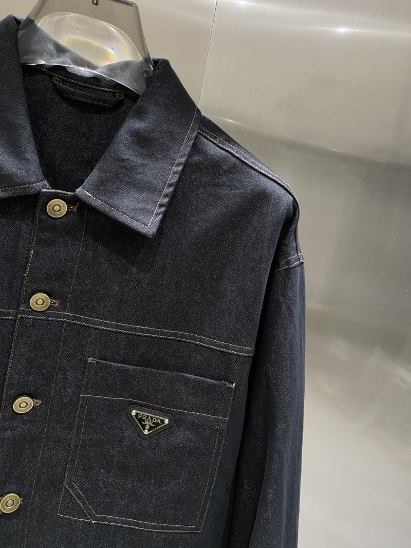 Pra*a outwear